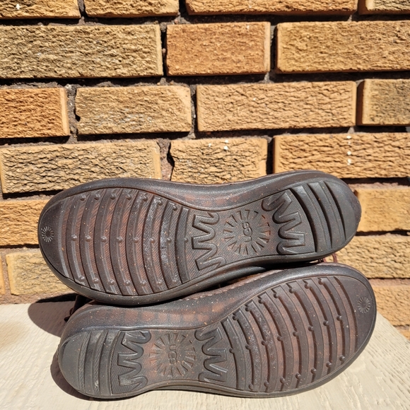 UGG Brown Akadia Sherpa Lined Back Lace Up Boots Size 9 - Picture 6 of 10